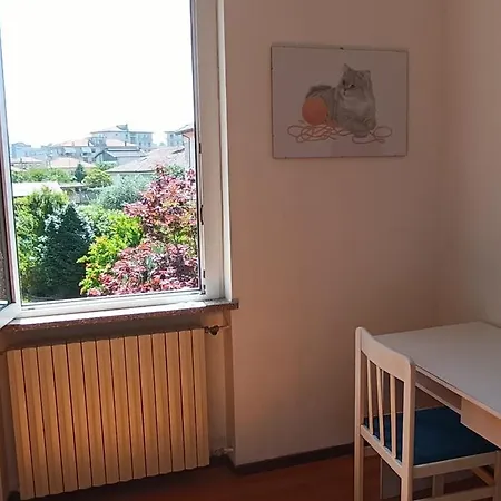 Casa Fiori E 公寓 *