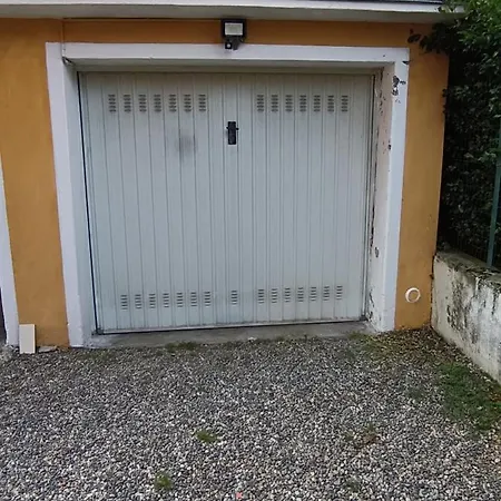 Casa Fiori E 公寓 *